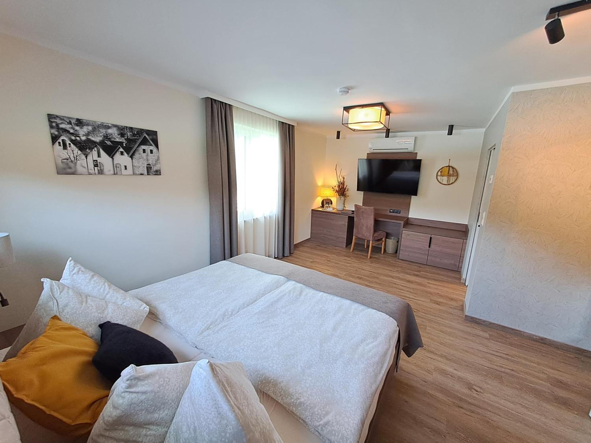 Schliefauhof Hotel Randegg Ngoại thất bức ảnh