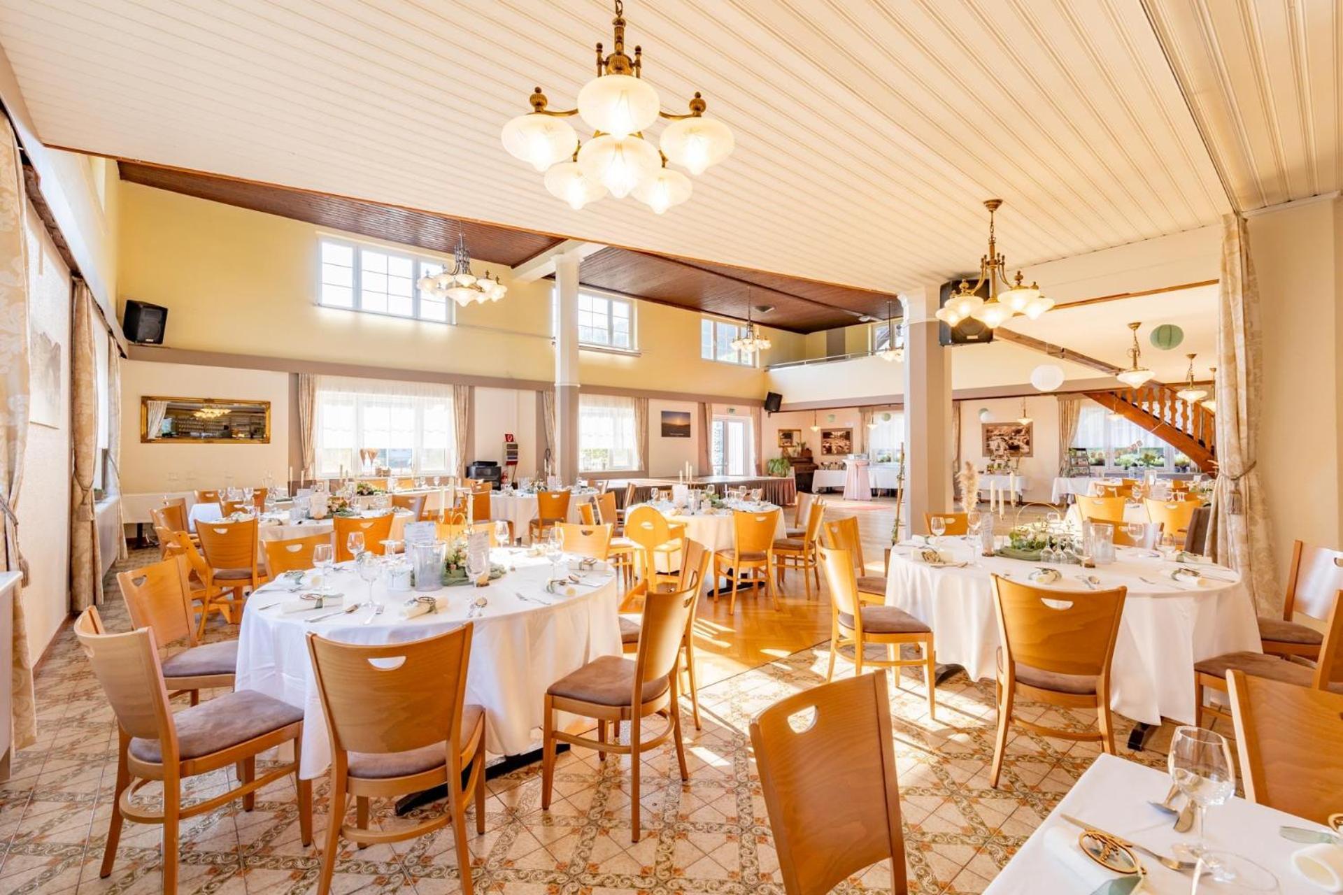 Schliefauhof Hotel Randegg Ngoại thất bức ảnh